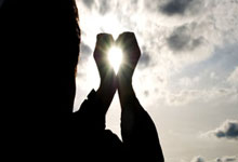 胜游亚洲:10人泰山首战不败!王大雷险成罪人,15年不败,连刷3纪录.